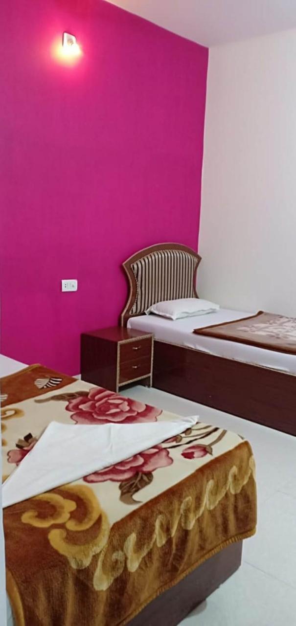 Vistara Home Stay Bodh Gaya Buitenkant foto